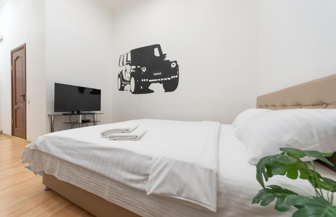 Kievaccommodation In The Center 24H Self Check-In Bagian luar foto